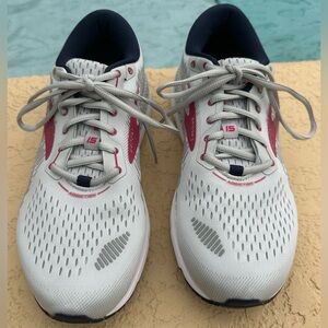 Brooks Addiction GTS 15 Gray Running Shoes Women’s Size 10.5 Excellent Condition